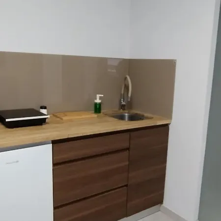Motyl Lub Z Lazienka Apartament *