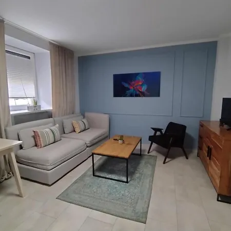 Motyl Lub Z Lazienka - Bez Aneksu, Prosze Wybrac Wlasciwy Lokal * 바이톰